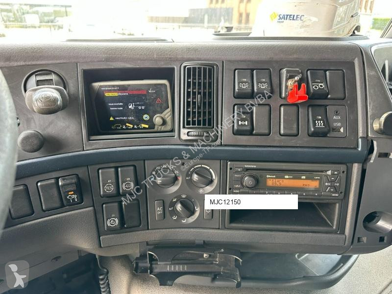 Kamion Volvo FH 500 6X2 + CRANE PALFINGER...