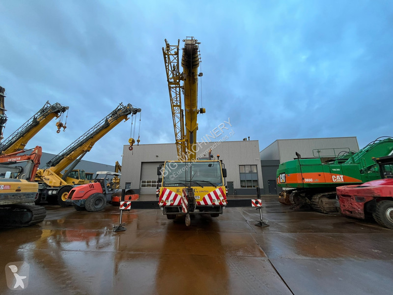 Grua Liebherr 1055/1