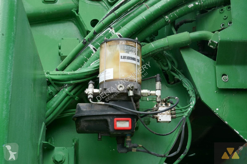 رافعة Liebherr 1100