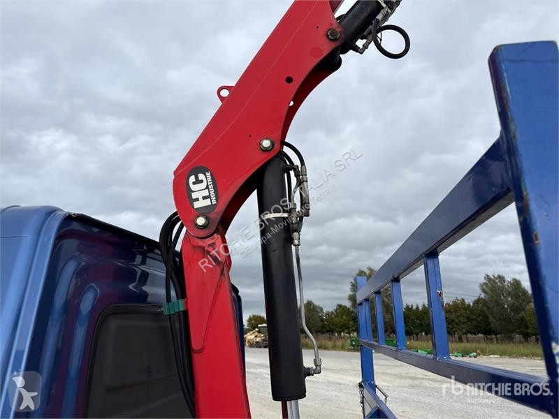 Kran Iveco HC Industrie HC33A3 700 kg on  Iveco...