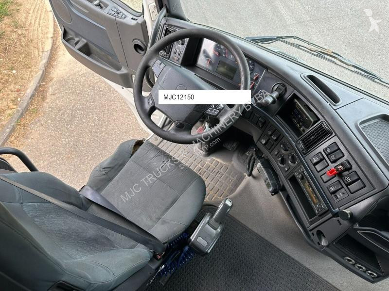 Kamion Volvo FH 500 6X2 + CRANE PALFINGER...