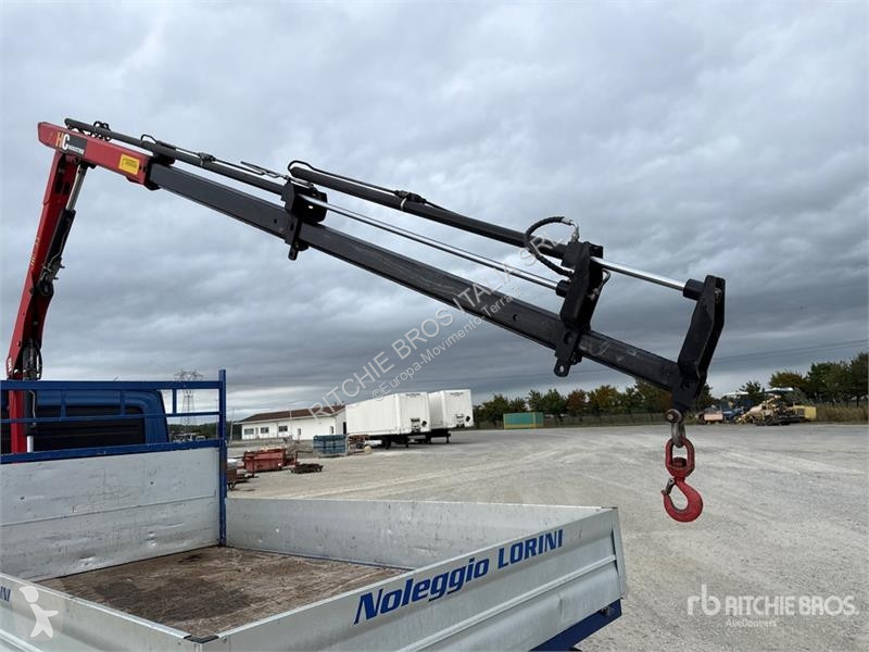 Kran Iveco HC Industrie HC33A3 700 kg on  Iveco...