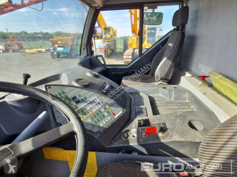 Grúa Liebherr LTM1055/1