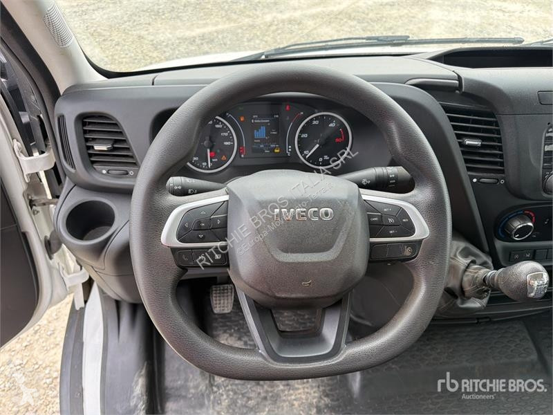 رافعة Iveco Palfinger PK3400 990 kg on  Iveco...