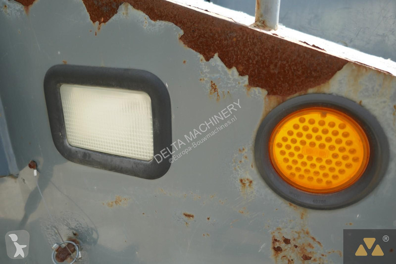 Grua Grove RT700E