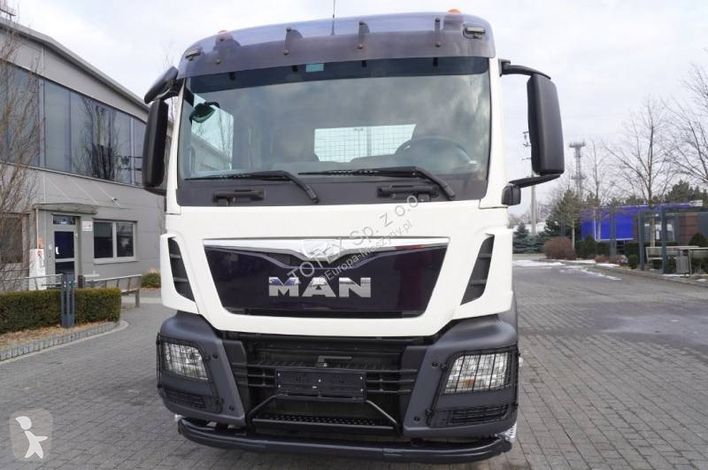 Grúa MAN TGS 26.400