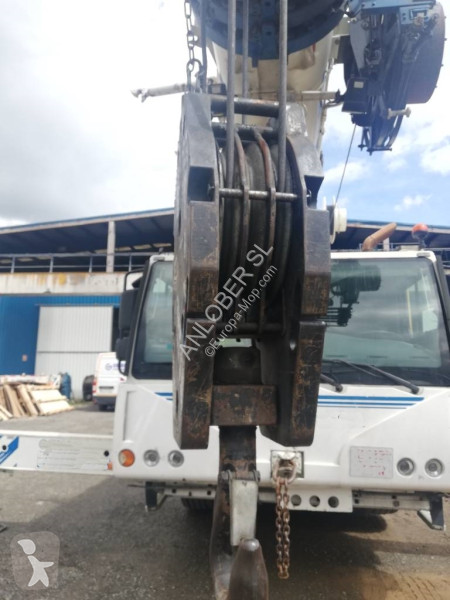 Macara Liebherr LTM 1070 4.2