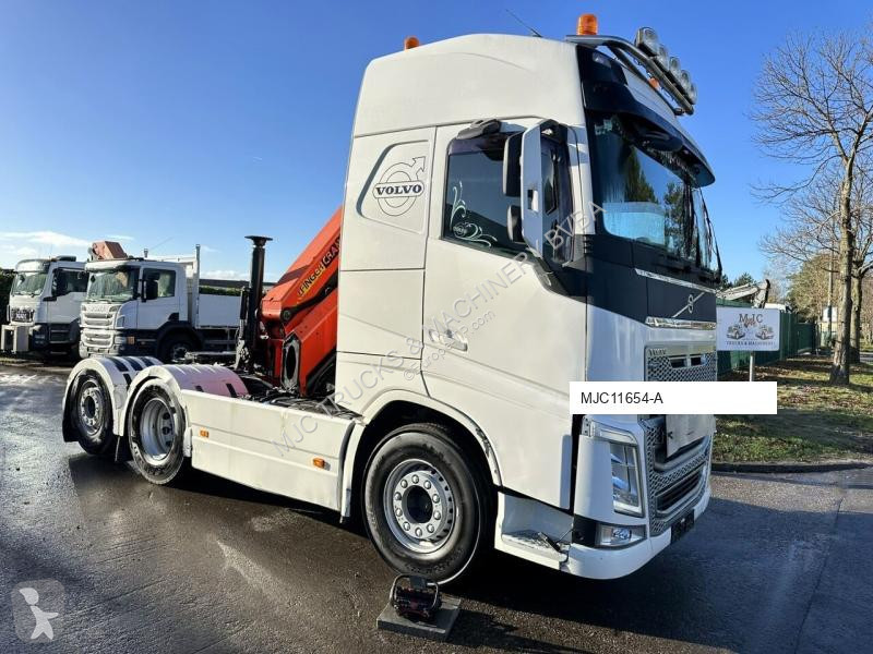 Trattore Stradale Volvo FH 500 6X2 + CRANE...