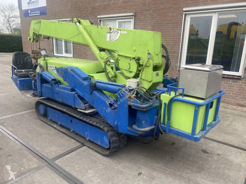 Grua Maeda MC-305C