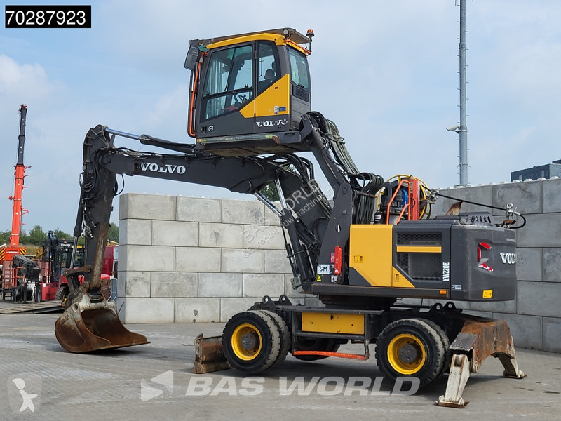 Graafmachine Volvo EW220 E