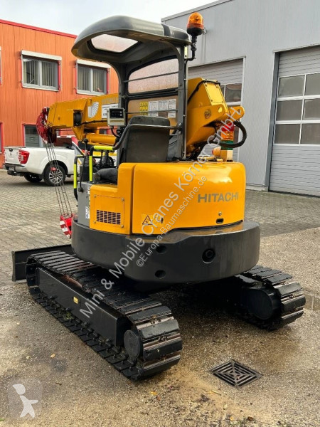 Grue Hitachi TX40UR-2