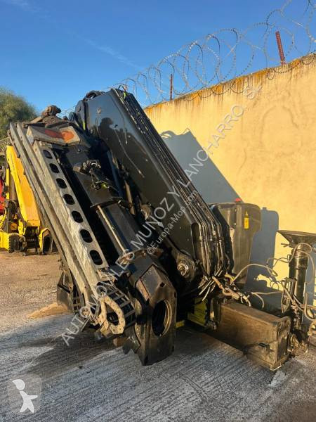تجهيزات الآليات الثقيلة Fassi 660 + JIB