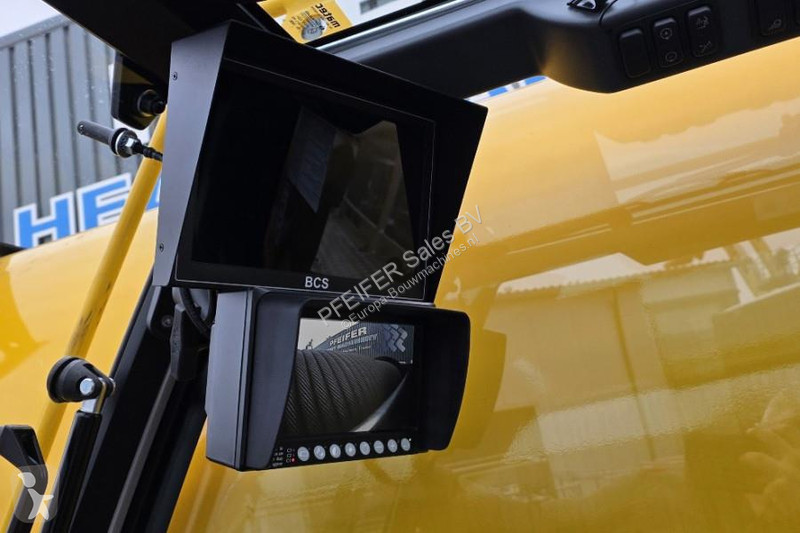 Žeriav Grove GMK5250XL-1 Available For Rent,...