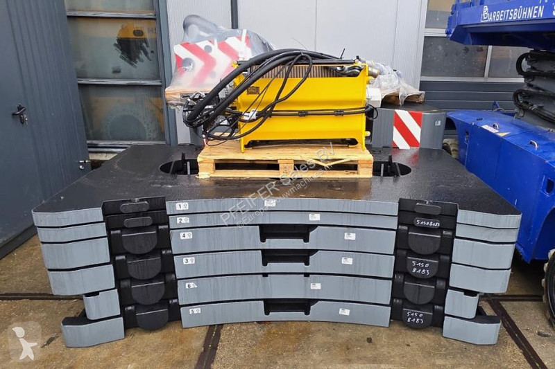 Žeriav Grove GMK5150XL Available For Rent,...