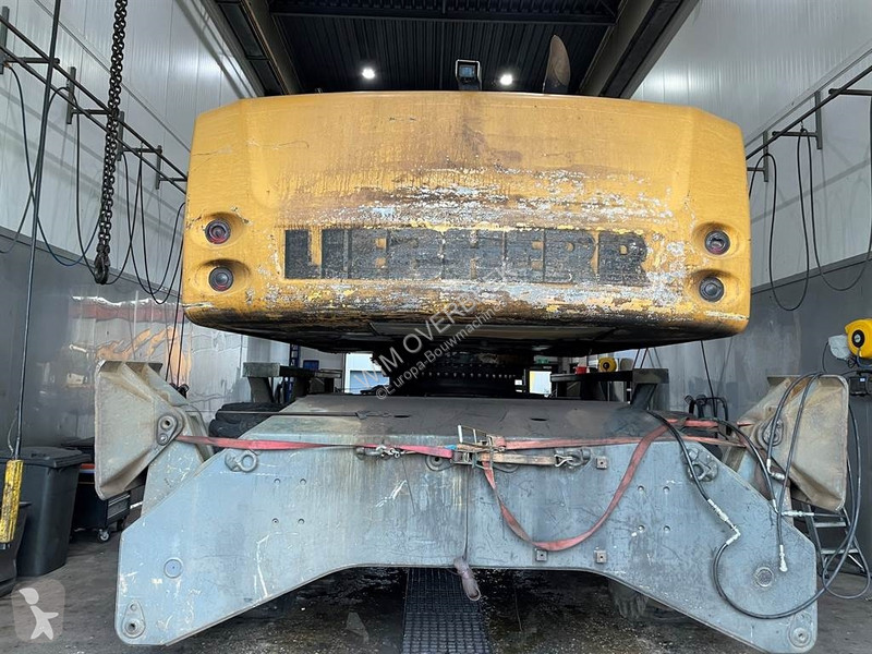 Žeriav Liebherr LH 80 - (For parts)
