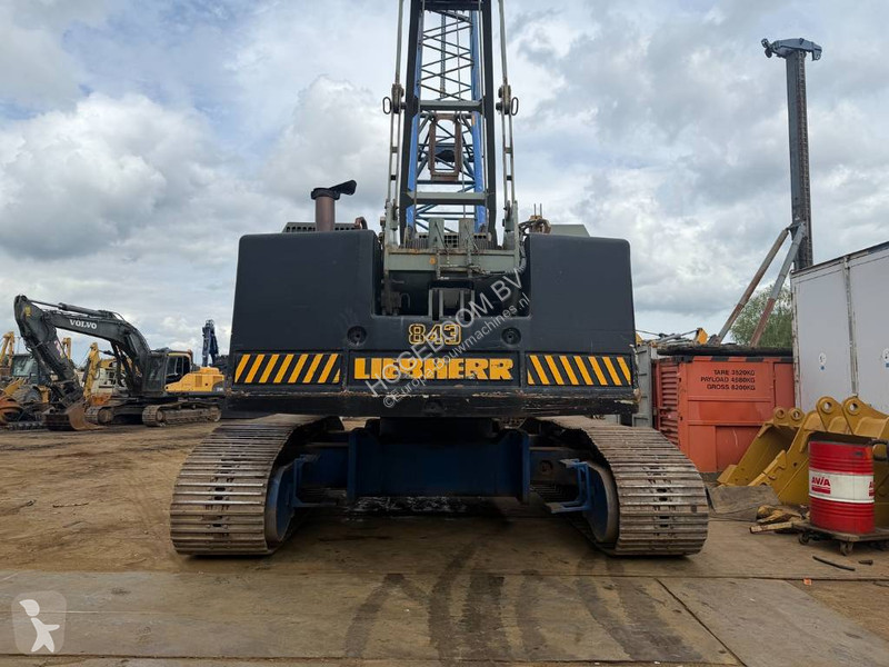 Žeriav Liebherr 843 HD