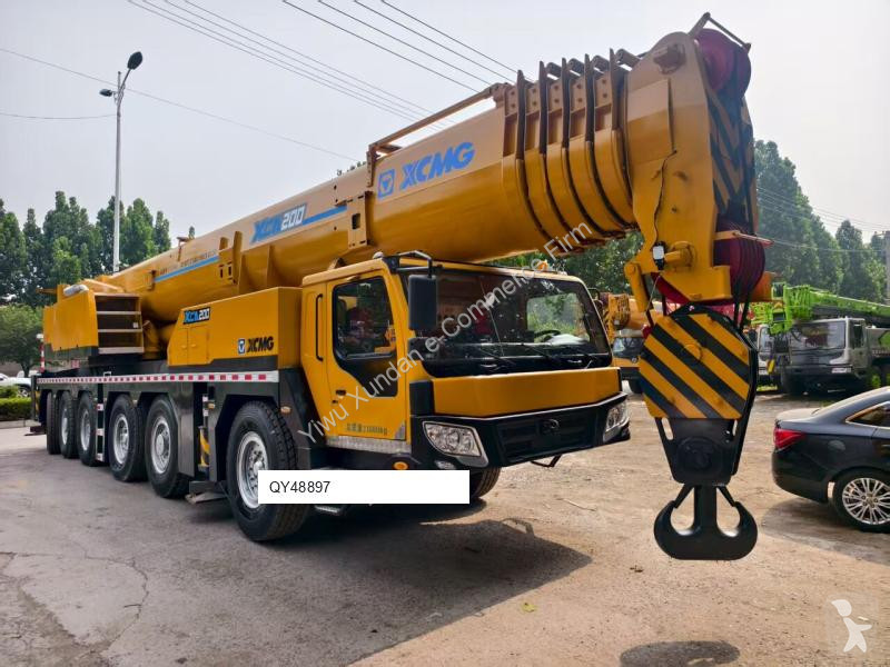 رافعة XCMG XCT200