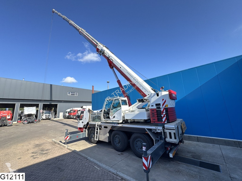 Žeriav Grove GMK3060L-1 6x6, 60.000 kg, 48 m