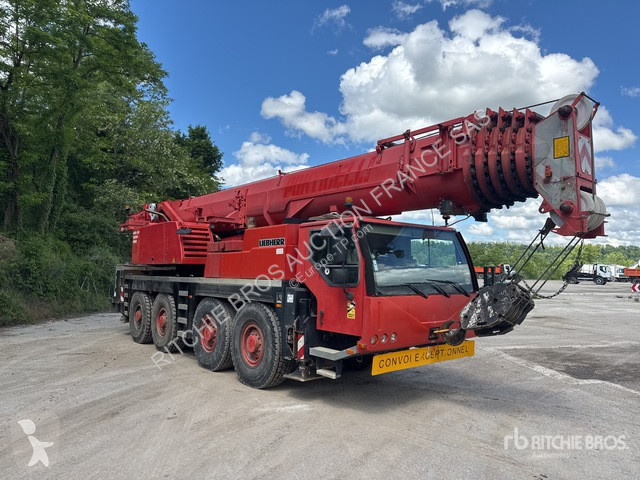 رافعة Liebherr 1090-4.1