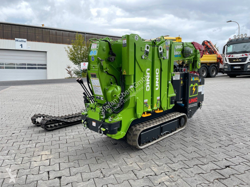 Macara  UNIC URW295CBE/ Raupenkran / 8,8m / 2,9t