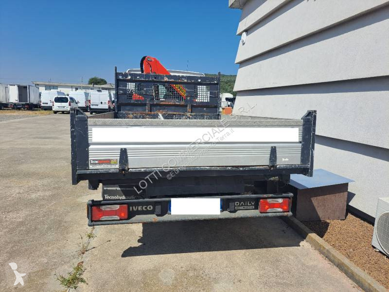 Veicolo commerciale Iveco 35C16