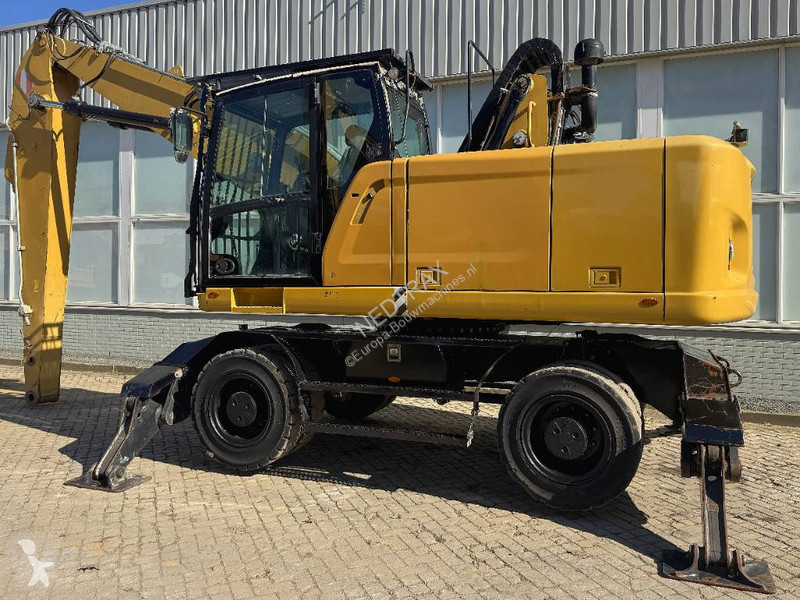 Jeřáb Caterpillar MH 3022