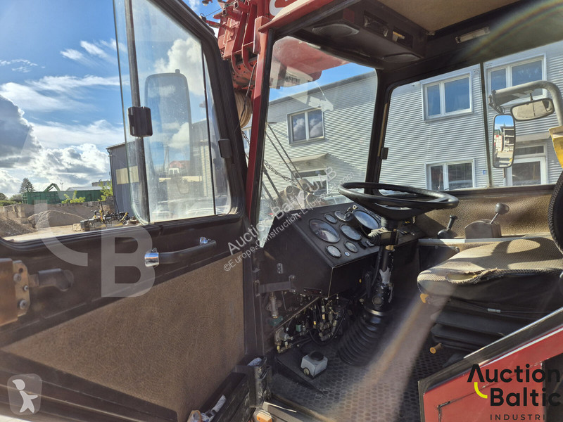 Macara Liebherr UTM 526