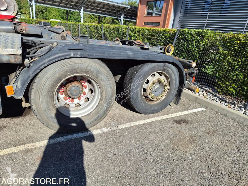 Grue Volvo FM