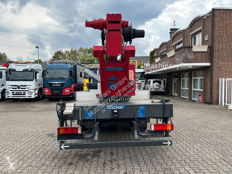 Кран Mercedes Atego 815