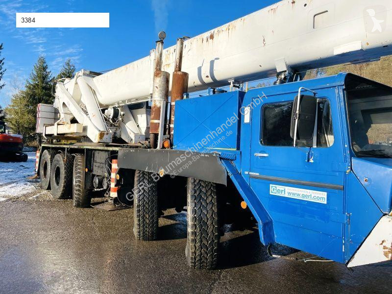 Kran Demag HC200