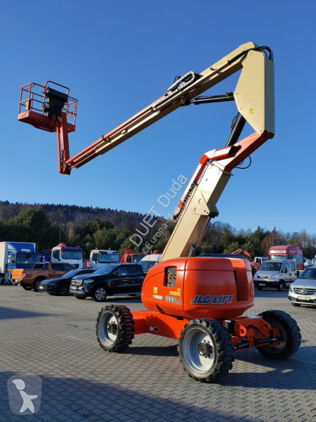 منصة تلسكوبية JLG 4x4 PODNOŚNIK PRZEGUBOWY