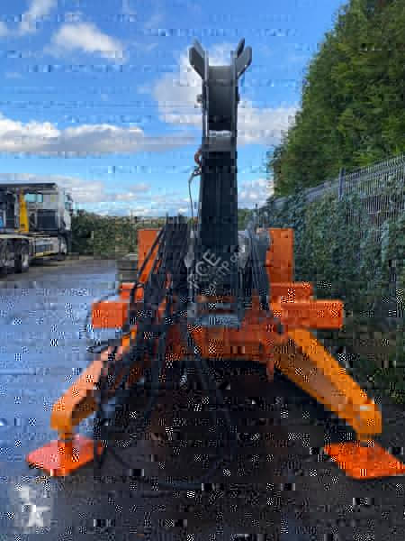 Grua FB GA 136