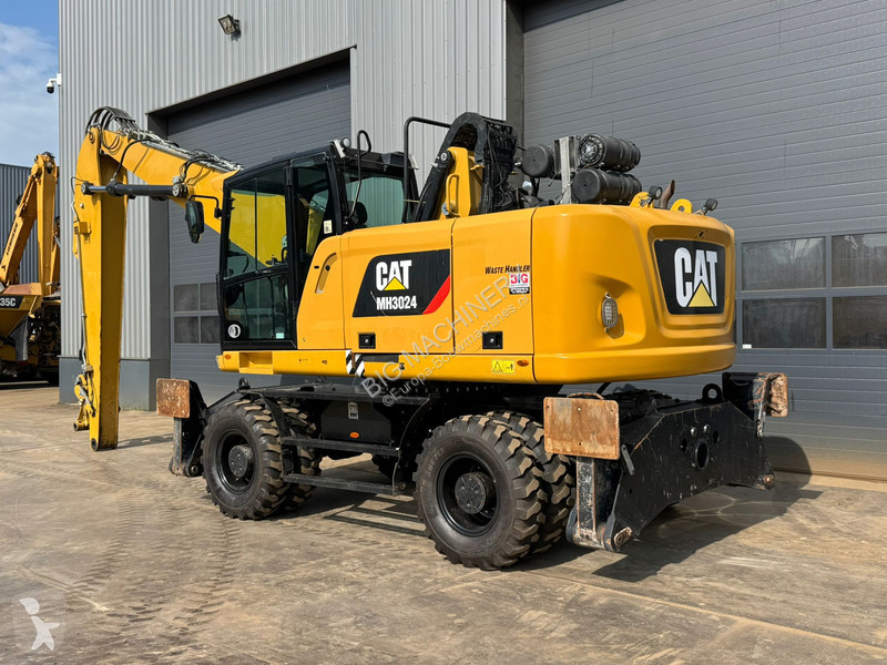 Kran Caterpillar MH3024