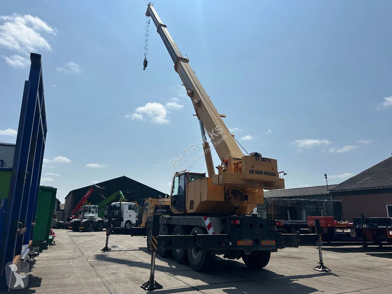 Kran Liebherr 1070 8X8