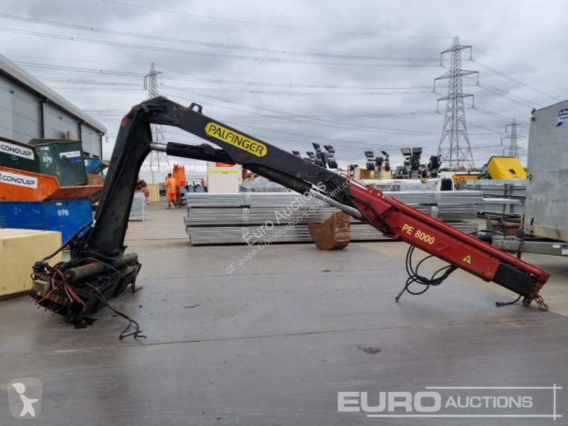 Macara  PE8000