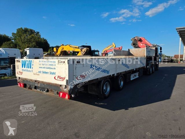 Ledat fordon DAF CF / 6X4 Blatt / 28m Fassi...