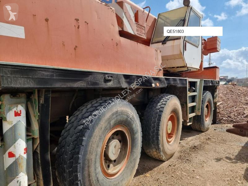 Kran PPM Grua Autopropulsada PPM ATT600
