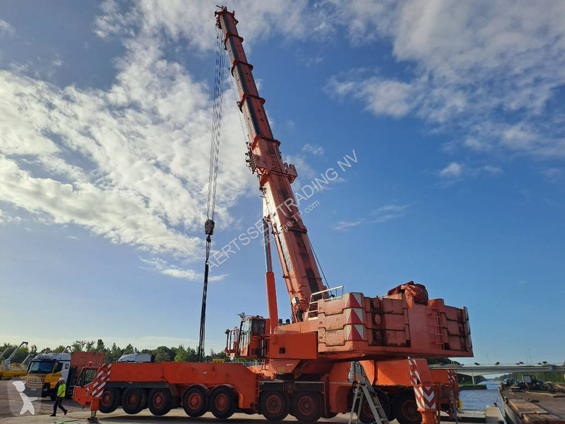 Grua Terex Demag AC700