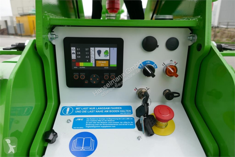 JMG MC 32S crane