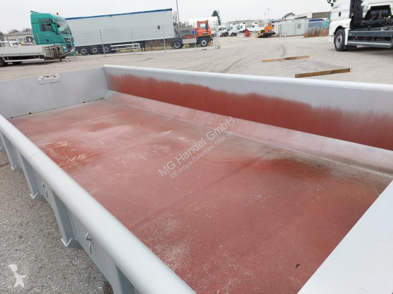 Uitrusting voor vrachtwagens  Container...