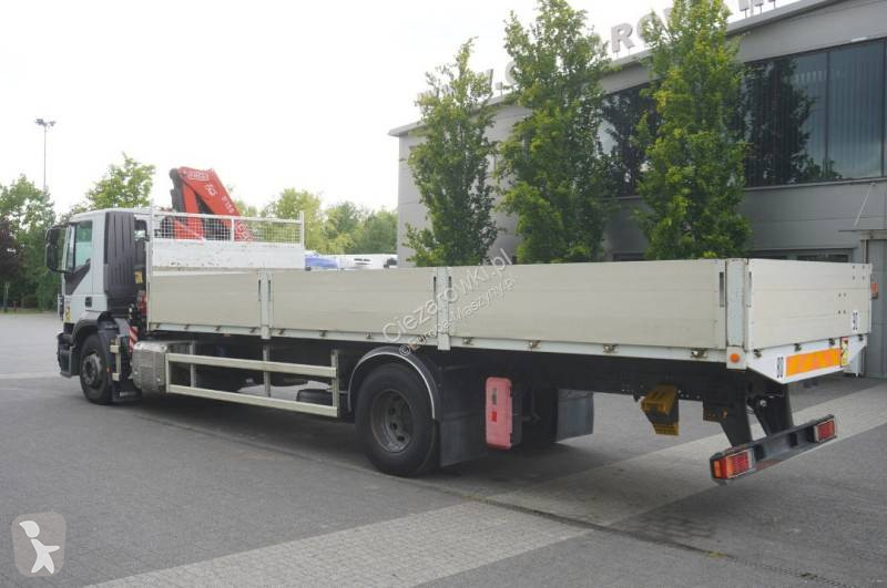 Grúa Iveco STRALIS 19.310 E6 / Flatbed 19 EPAL...