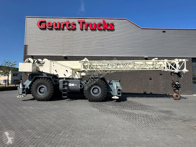 Grua Terex RT130 ROUGH TERRAIN CRANE + JIB