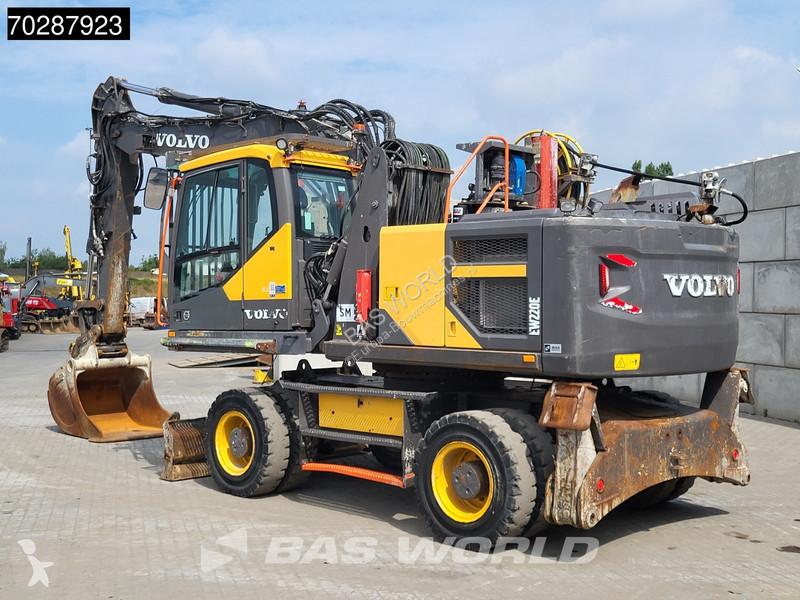 Graafmachine Volvo EW220 E