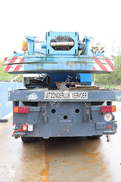 Macara Liebherr 1025