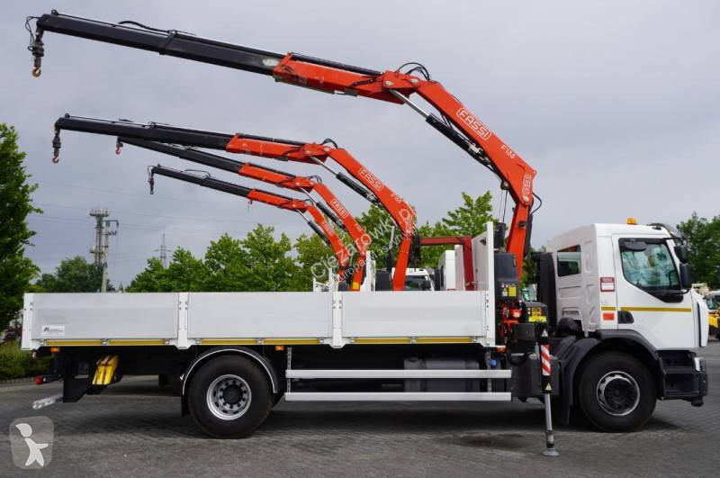 Jeřáb Renault C280 DTI 8 / FASSI crane F135A.22...