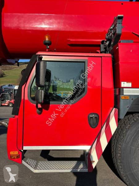 Žeriav Liebherr LTM 1350-6.1