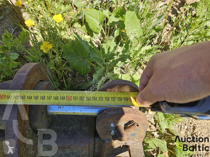 Vybavenie stavebného stroja  350