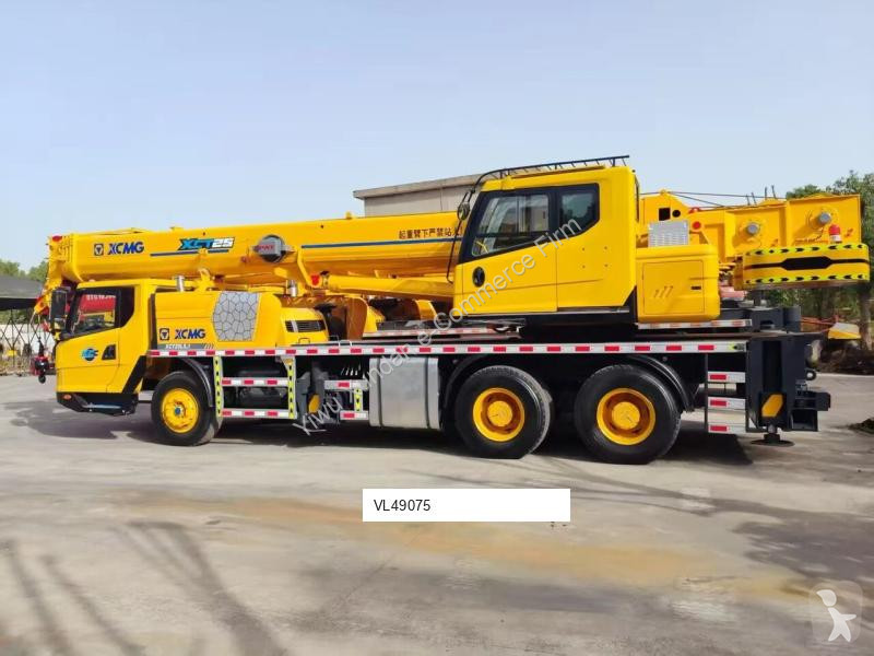 رافعة XCMG QY25K5D
