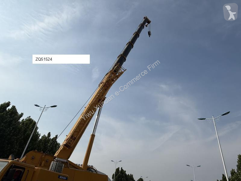 رافعة XCMG