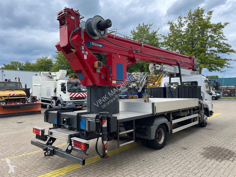 Grua Böcker AK 35/3000 SPS